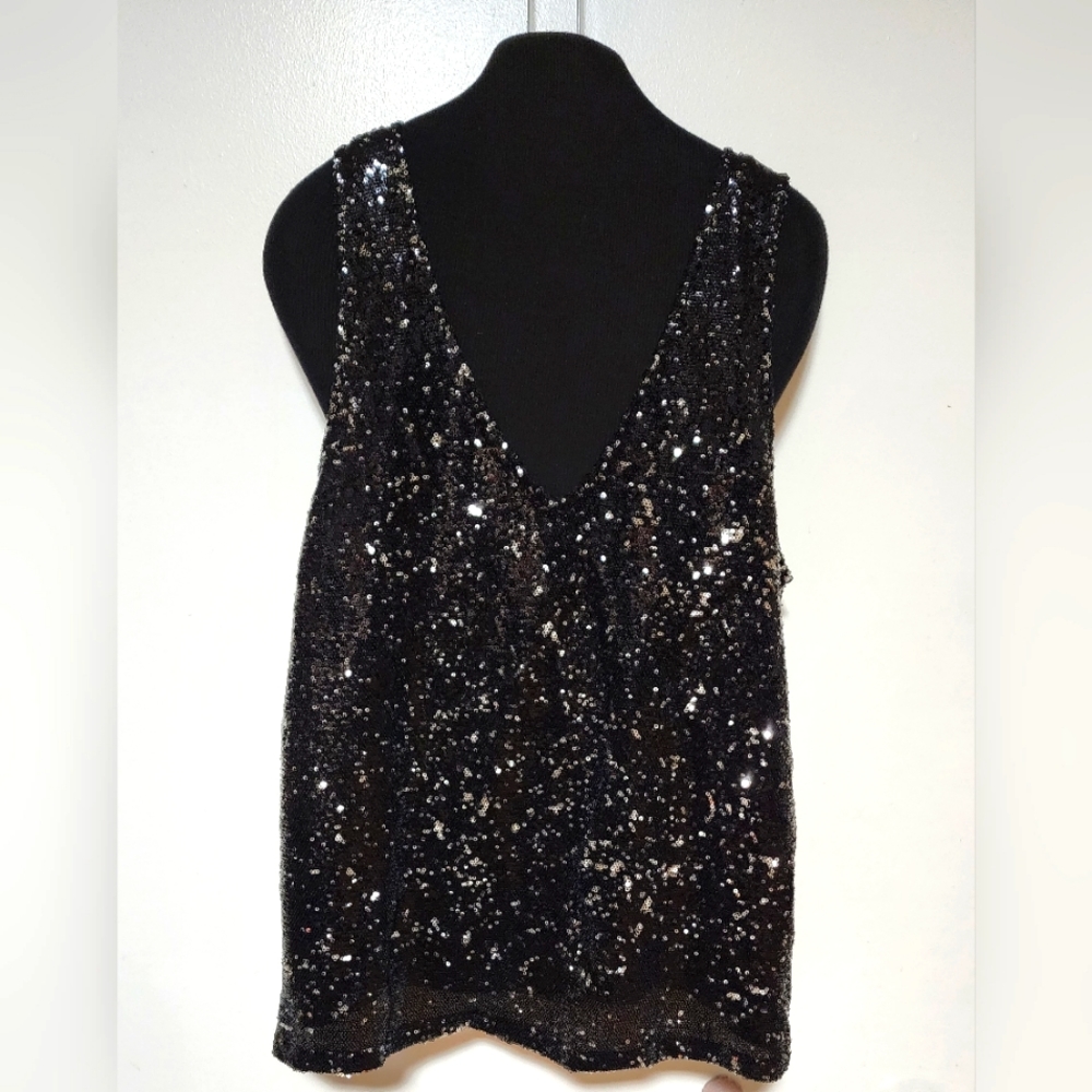 Top cusp by Neiman Marcus